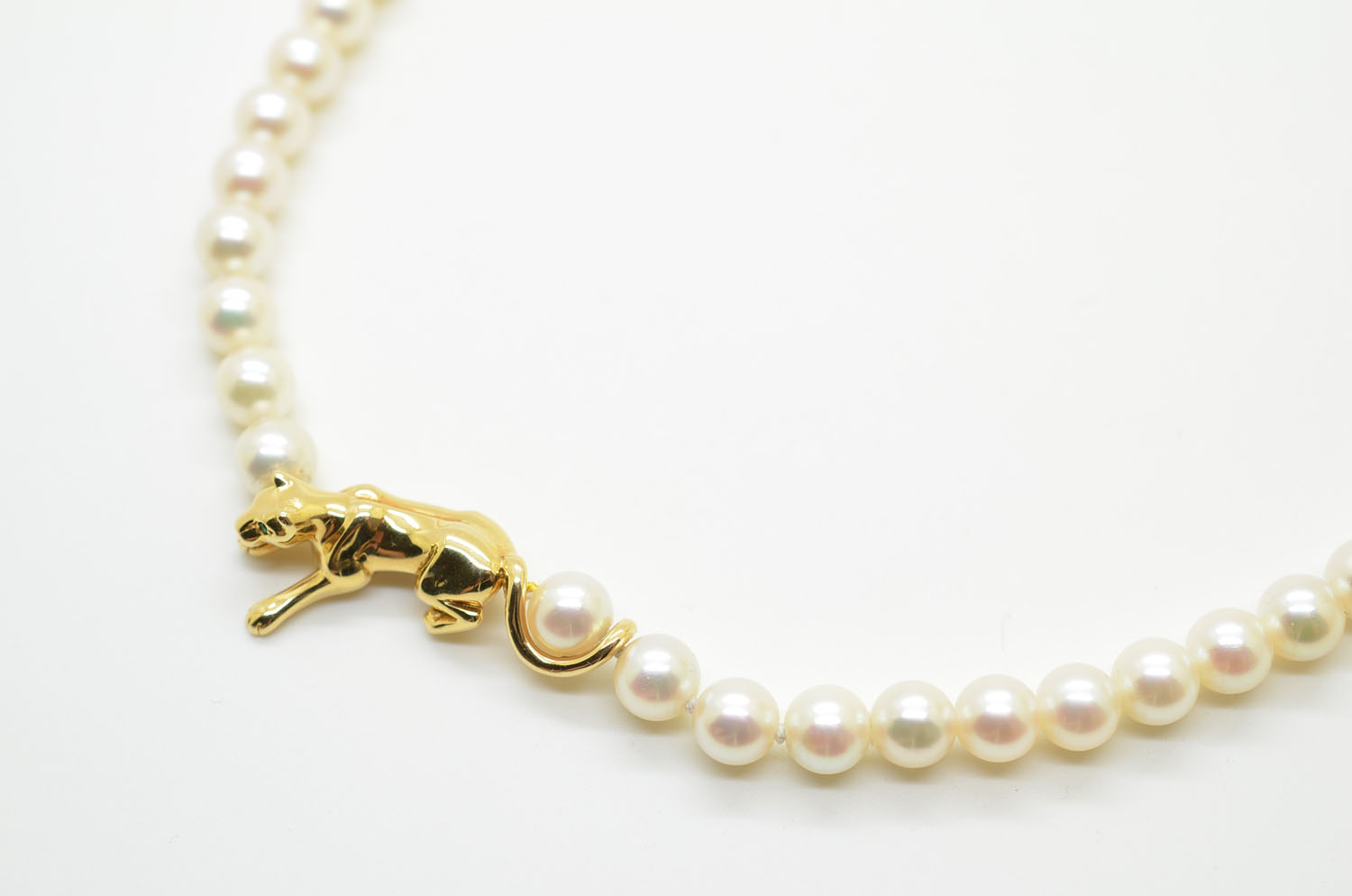 カルティエ パンテール パール ネックレス